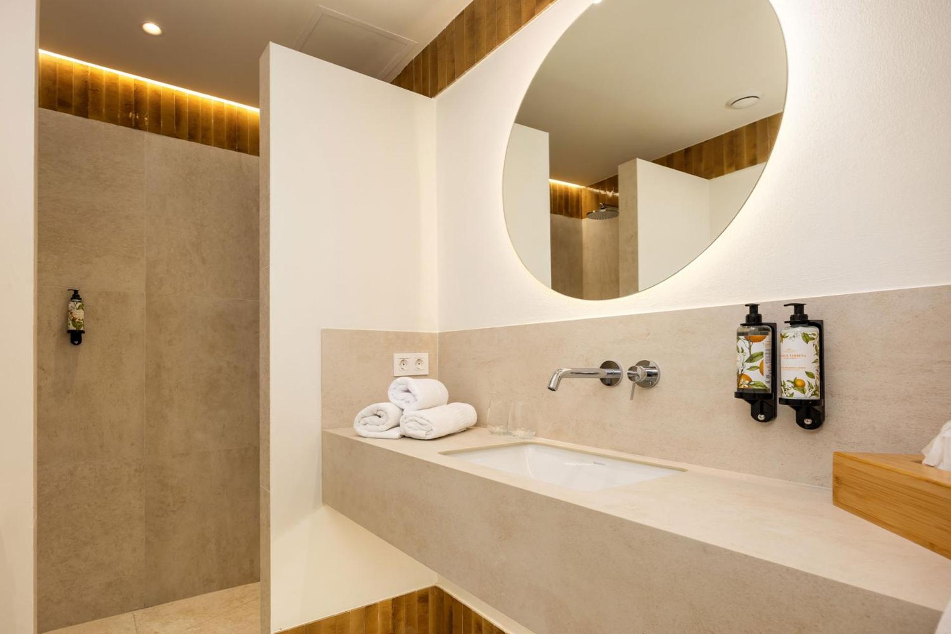 Aristoy Hotel ทาริฟา ภายนอก รูปภาพ